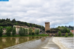 Тоскана. Порог на реке Арно во Флоренции