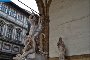 Тоскана. Похищение Поликсены, скульптора Пио Феди во Флоренции