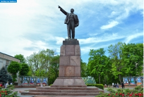Беларусь. Памятник Ленину в Бресте