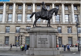 Лондон. Памятник Принцу Джорджу в Лондоне