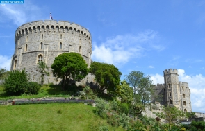 Англия. Круглая башня и  Башня короля Генриха VIII в Виндзорском замке