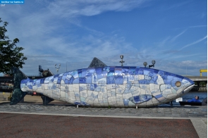 Северная Ирландия. Большая Рыба в Белфасте