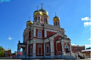 Саратовская область. Покровский храм в Саратове