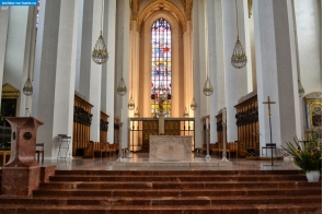 Германия. Алтарь церкви Фрауенкирхе в Мюнхене