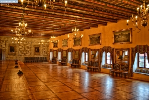 Чехия. Один из залов замка Мельник в Чехии