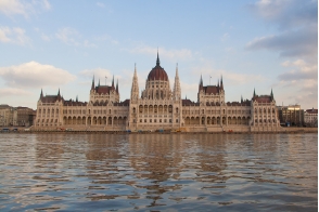 Венгрия. Здание венгерского парламента в Будапеште