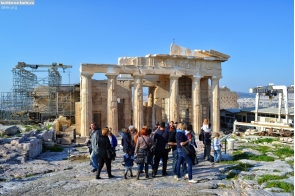 Греция. Пропилеи на Акрополе в Афинах