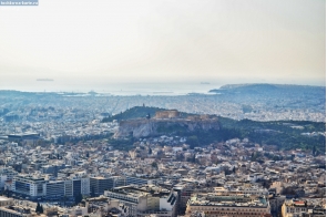 Греция. Вид с горы Ликавиттос на Акрополь в Афинах
