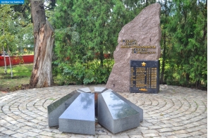Крым. Памятник воинам-афганцам в Керчи