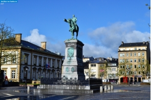 Люксембург. Памятник Виллему II в Люксембурге