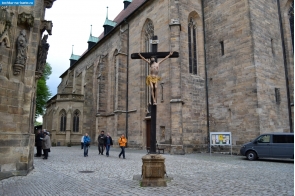 Разное. Распятие возле собора в Эрфурте