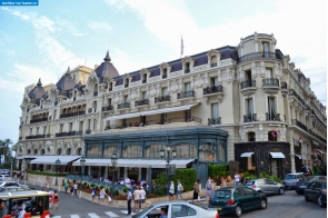 Монако. Отель де Пари в Монте-Карло