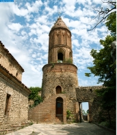 Грузия. Колокольня церкви Святого Георгия в Сигнахи