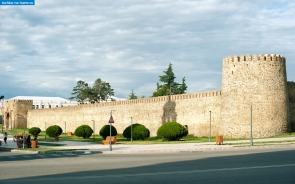 Грузия. Крепость Ираклия II Батонис-Цихе в Телави