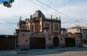 Армения. Шикарный частный дом в Вагаршапате