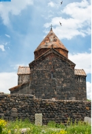 Армения. Храм Сурб Аракелоц в монастыре Севанаванк в Армении