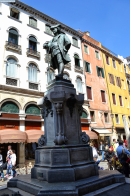 Венеция. Памятник Карло Гольдони